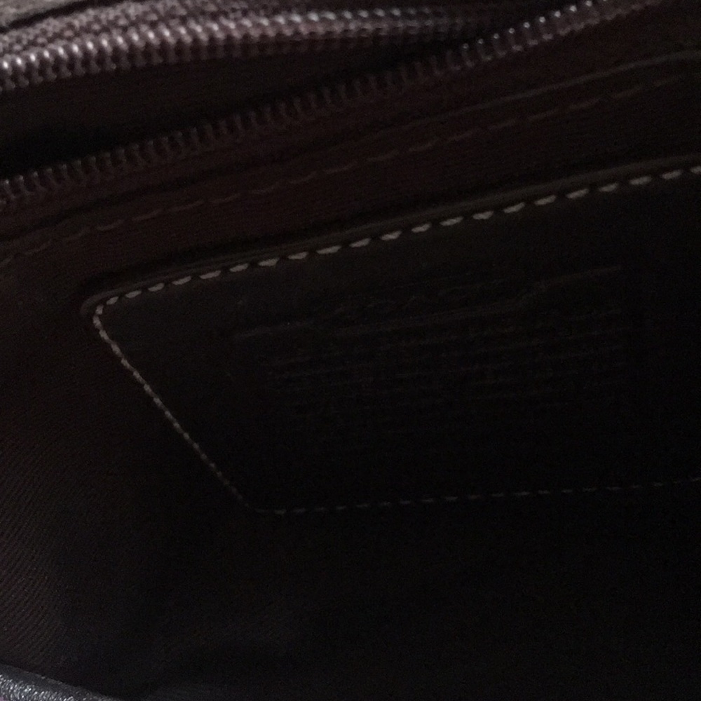 Coach purse - Picture 2 of 3